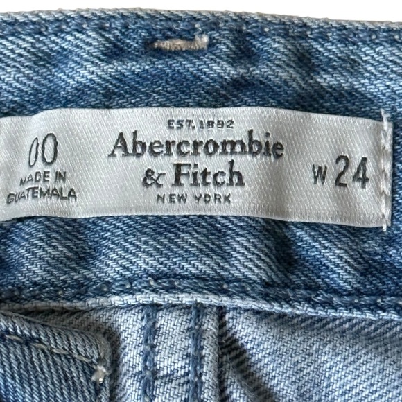 Vtg Abercrombie & Fitch Women's Button Fly Shorts Distressed Raw Hem Y2K - Picture 6 of 8